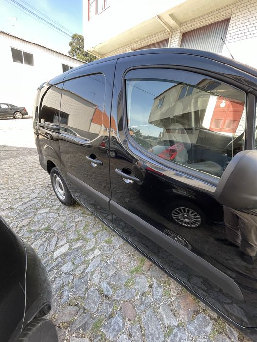 Peugeot partner de 2016 em muito bom estado