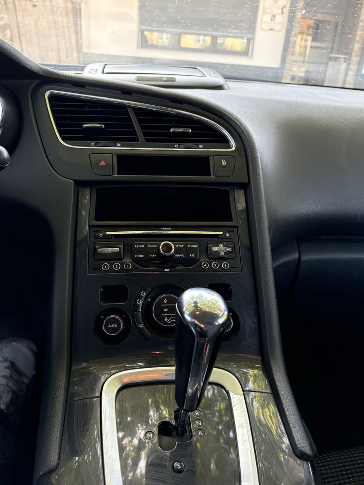 Peugeot 5008 Automatica