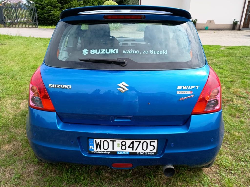 Suzuki Swift Sakura