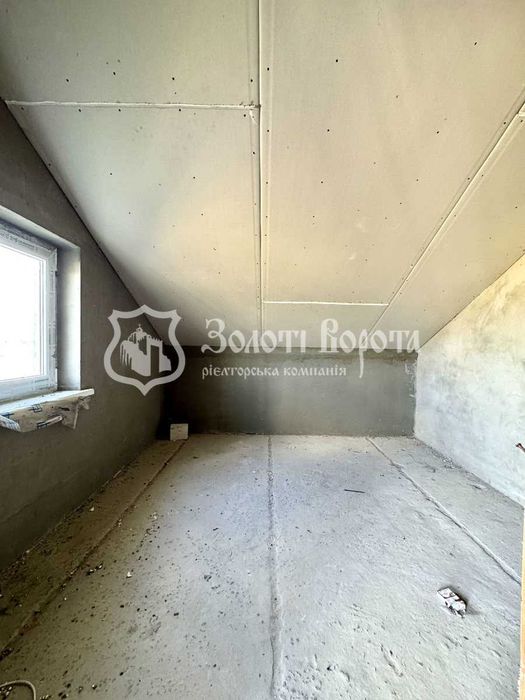 Будинок, 2пов. Без ремонту. село Липовий Скиток, Фастівський район