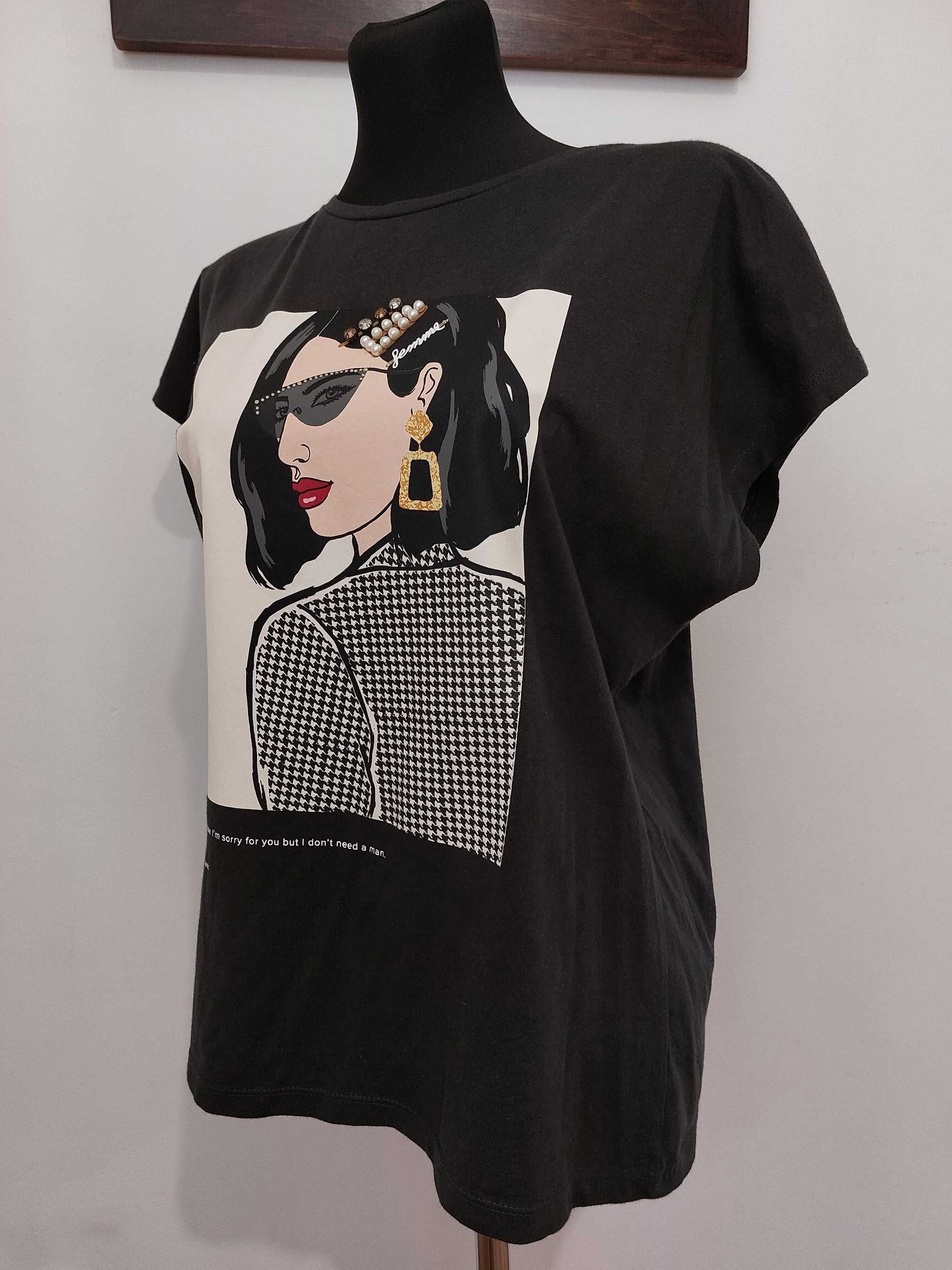 Grafitowy T-shirt z nadrukiem i dżetami
