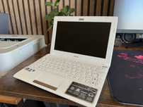 Computador Portátil Asus EeePC 1025C