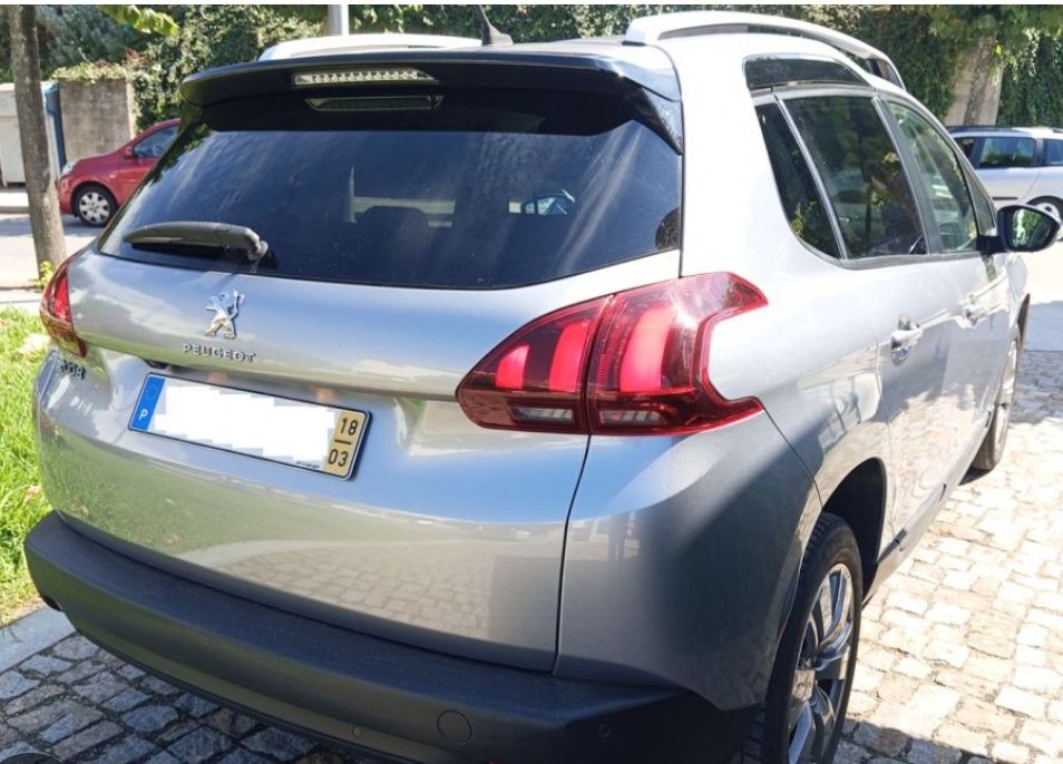 Peugeot 2008 1.2 PureTech Style