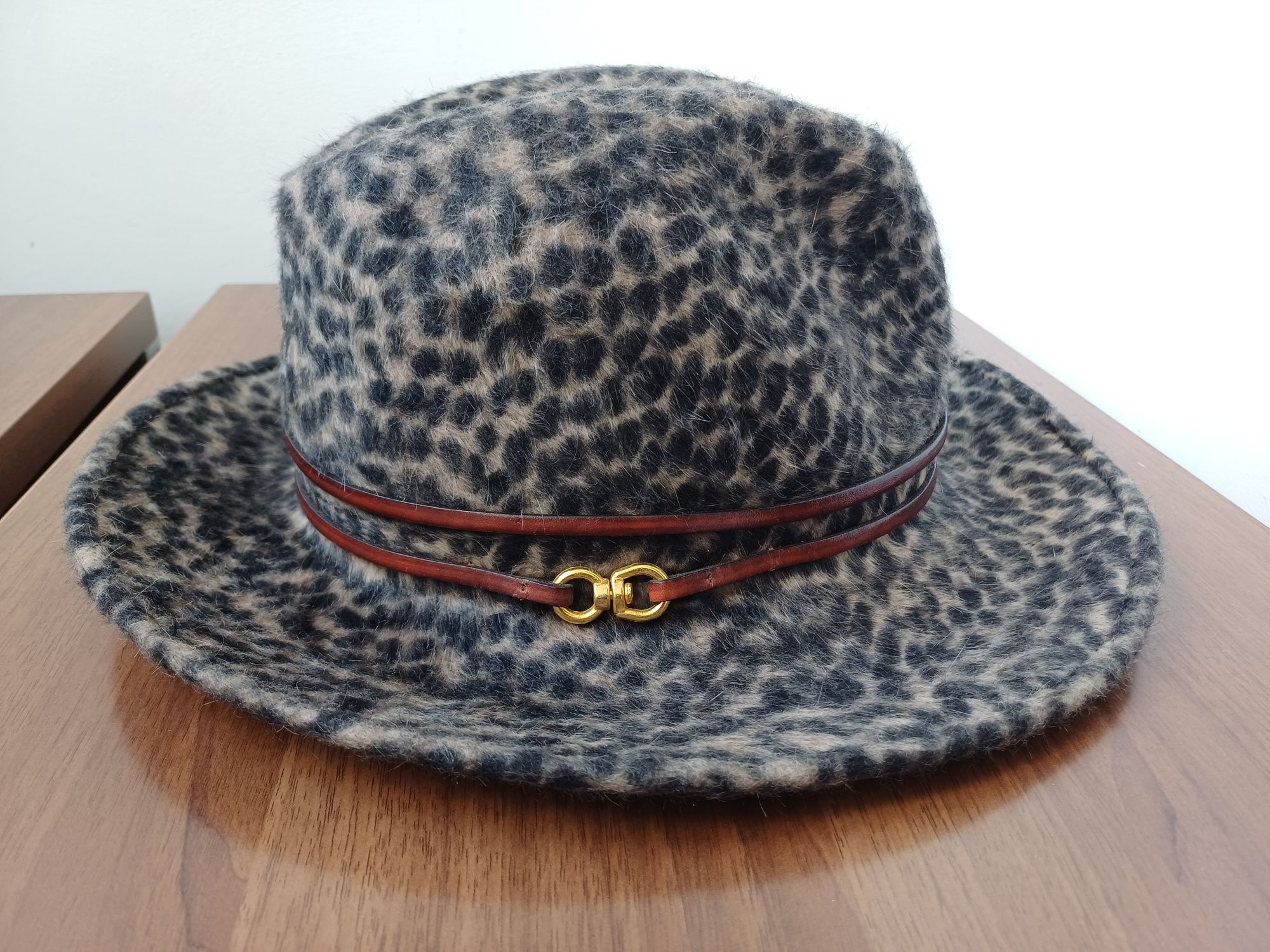 Дизайнерская шляпа OLIVIA ROAT оригинал 57-58