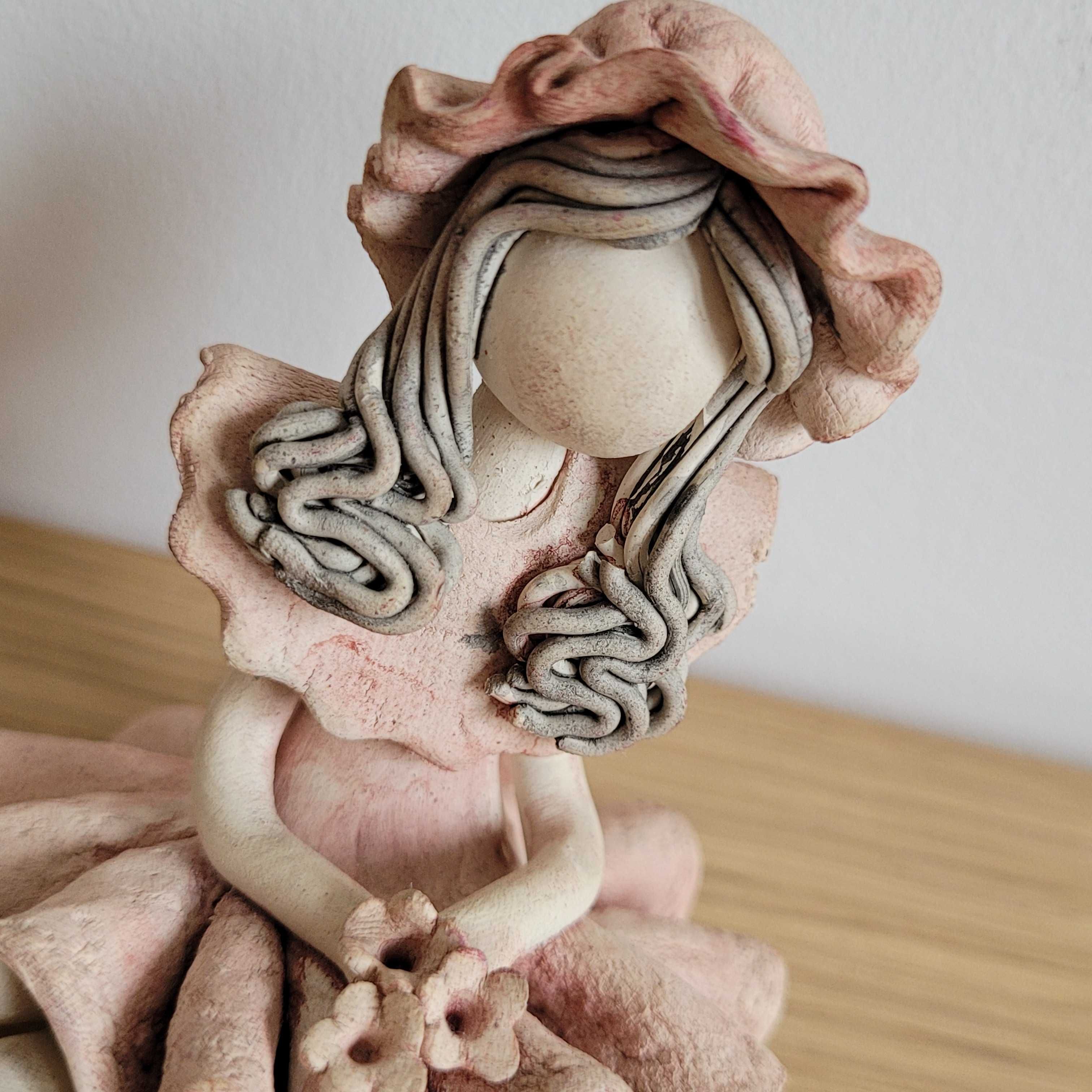 Figurka ceramika gliniana hand made