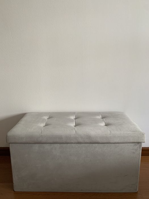 Puff c/ Arrumação - Cinza Claro (Veludo)
