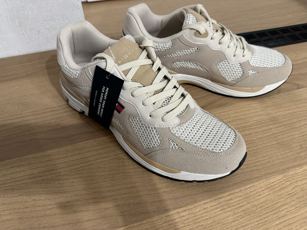 Чоловічі кросівки Tommy Hilfiger Pharil TMPHARIL розмір 47 (13) 31см