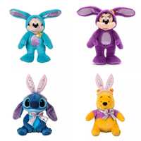 Peluche Disney Pascoa - Mickey / Minnie / Stitch / Winnie the pooh