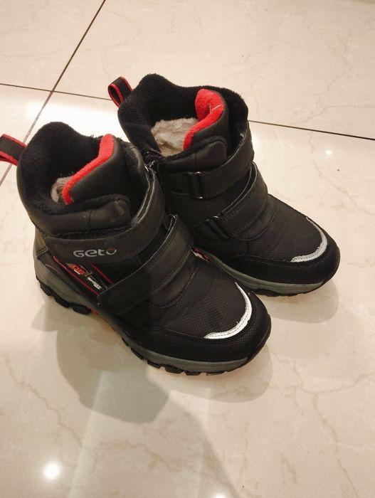 Buty zimowe ocieplane dla chłopca r.32
