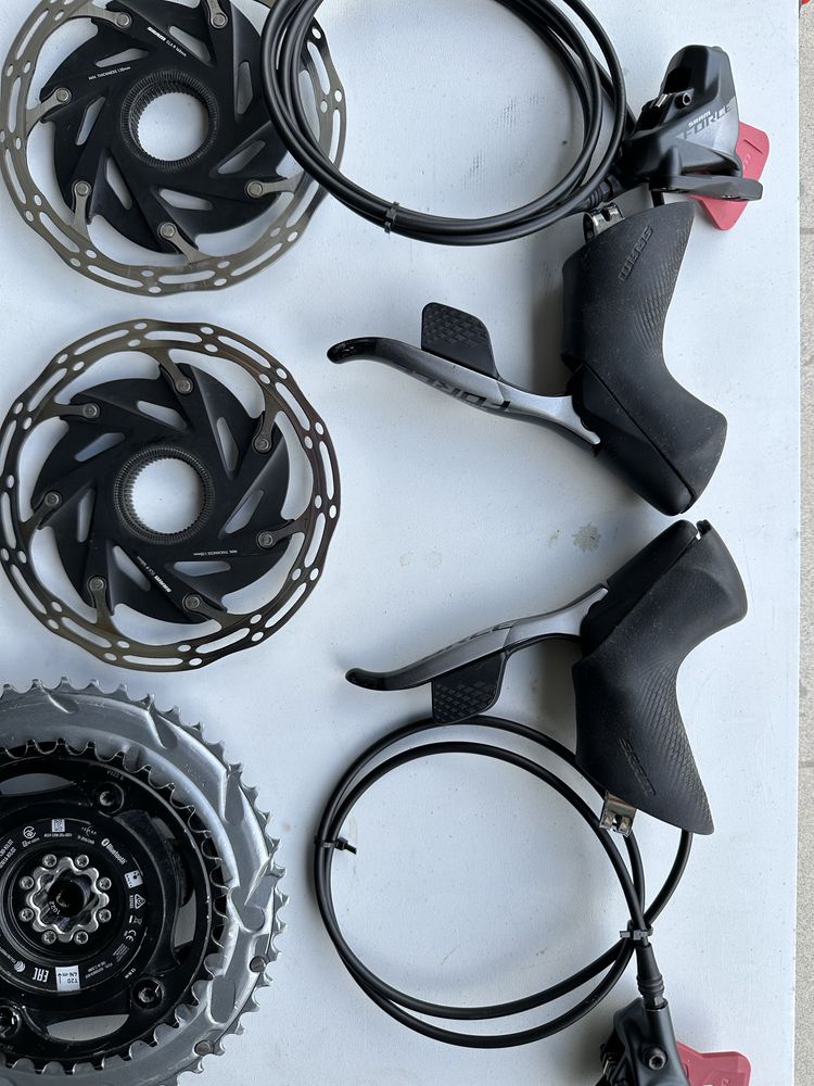 SRAM Force AXS 2x12 eTap