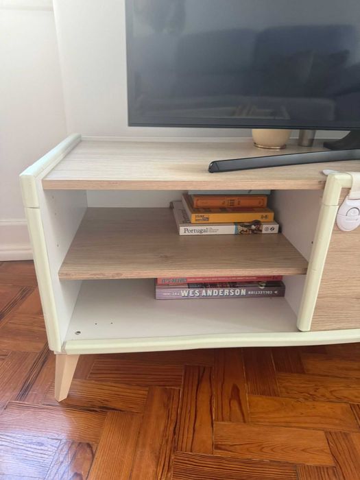 Móvel de TV Moviflor