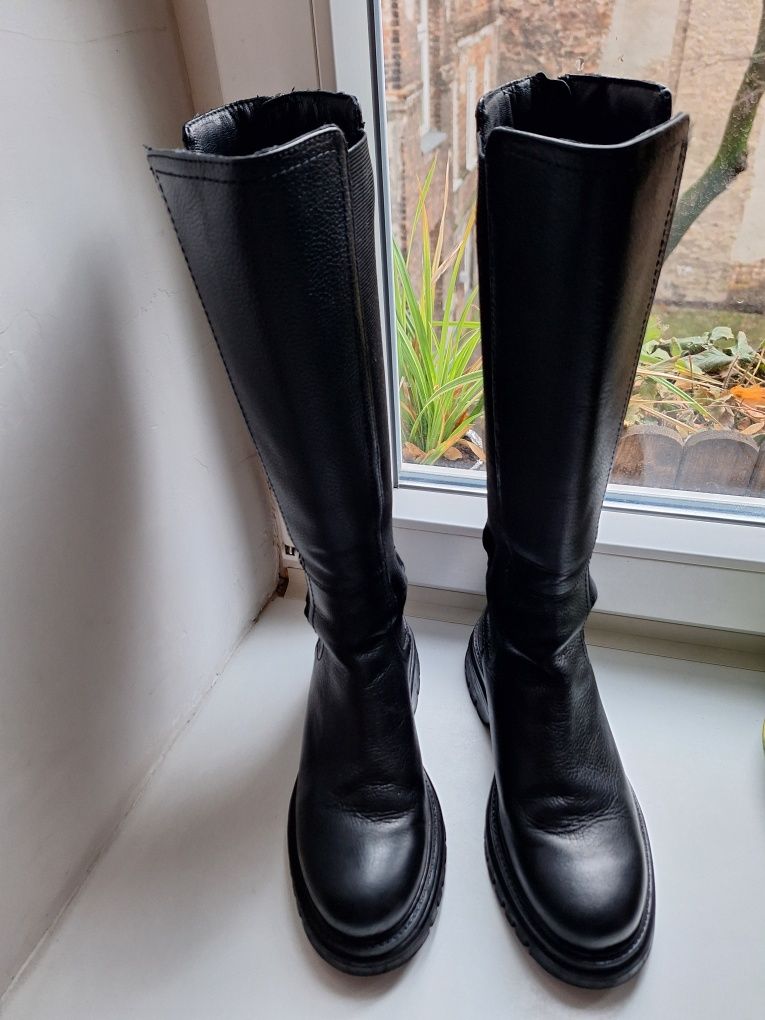 Buty skórzane Lasocki