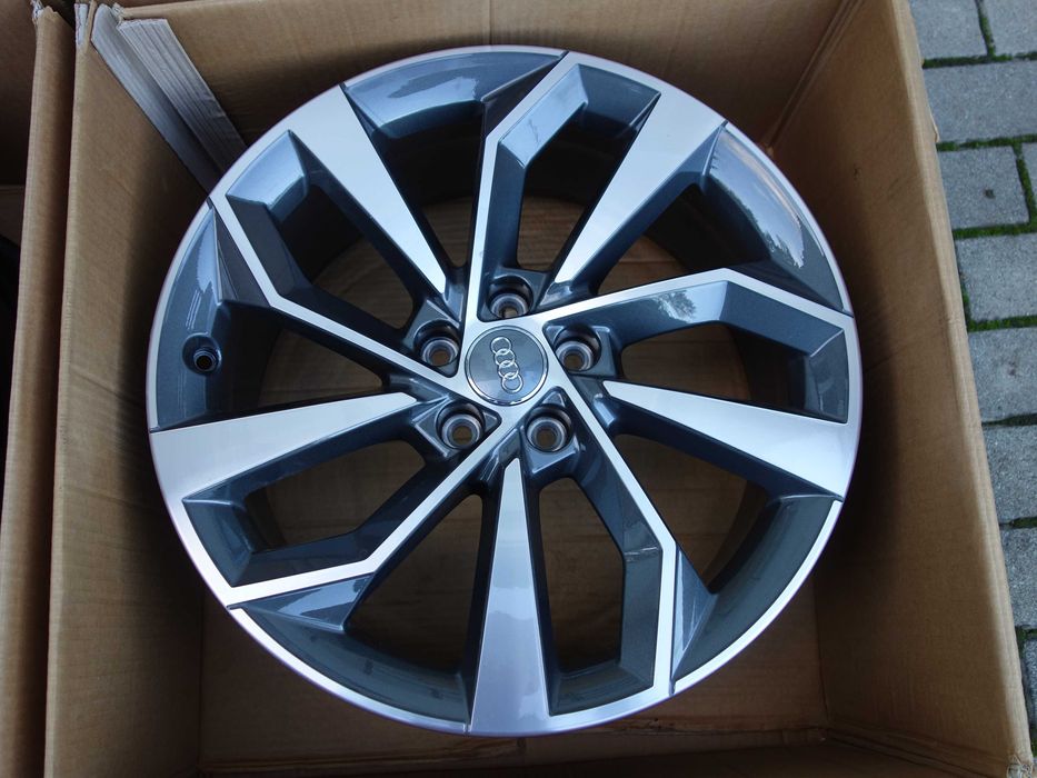 Felgi AUDI SQ5 Q5 80A 80F SPORTBACK A6 C8 Q3 RSQ3 A7 19' Demo