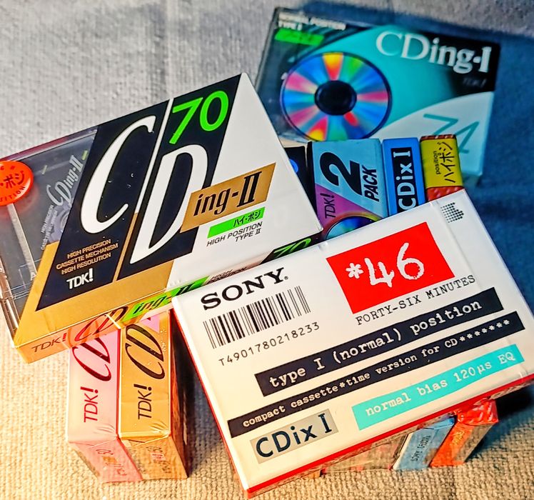 Аудіо касети , кассеты Victor, Sony, TDK