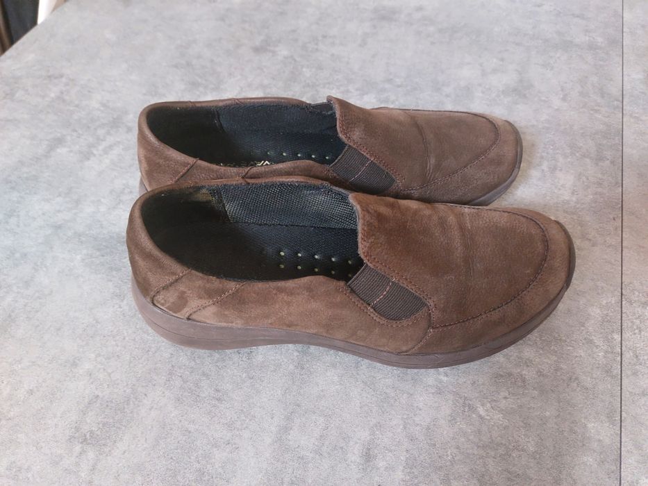 Жіночі мокасини Clarks