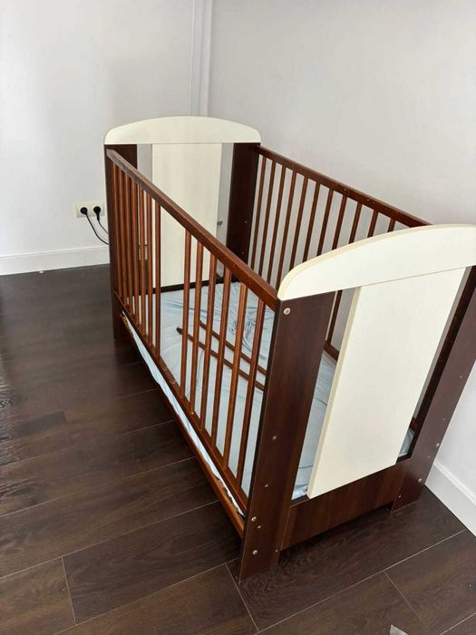 Łóżeczko niemowlęce 120/60cm ŻYRAFKA Klupś, kolor biel-orzech