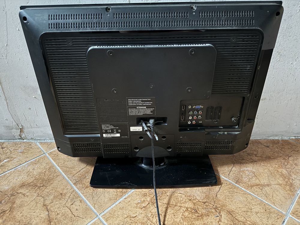 Telewizor LCD Sharp 26 cali LC-26SH7E płaski pilot sprawny