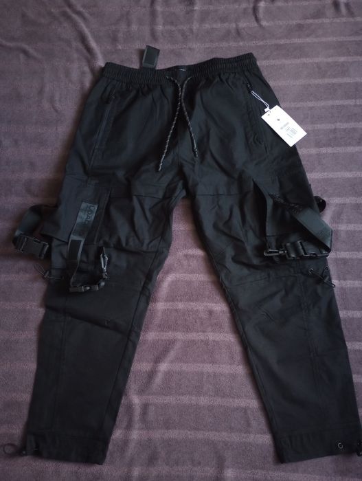 Spodnie męskie Bershka z Zara