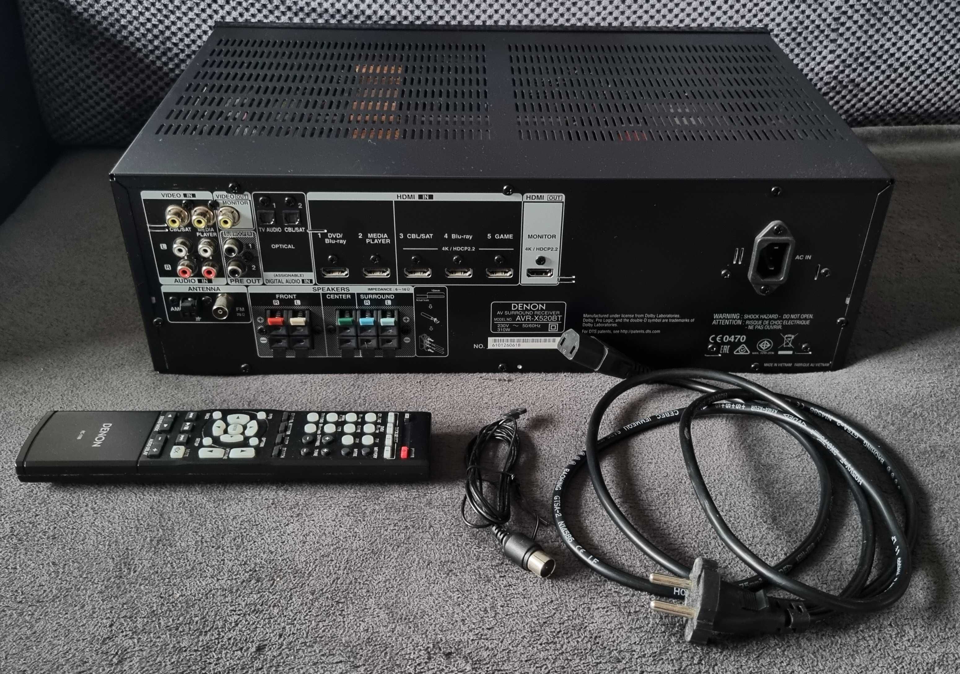 Amplituner DENON AVR-X520BT