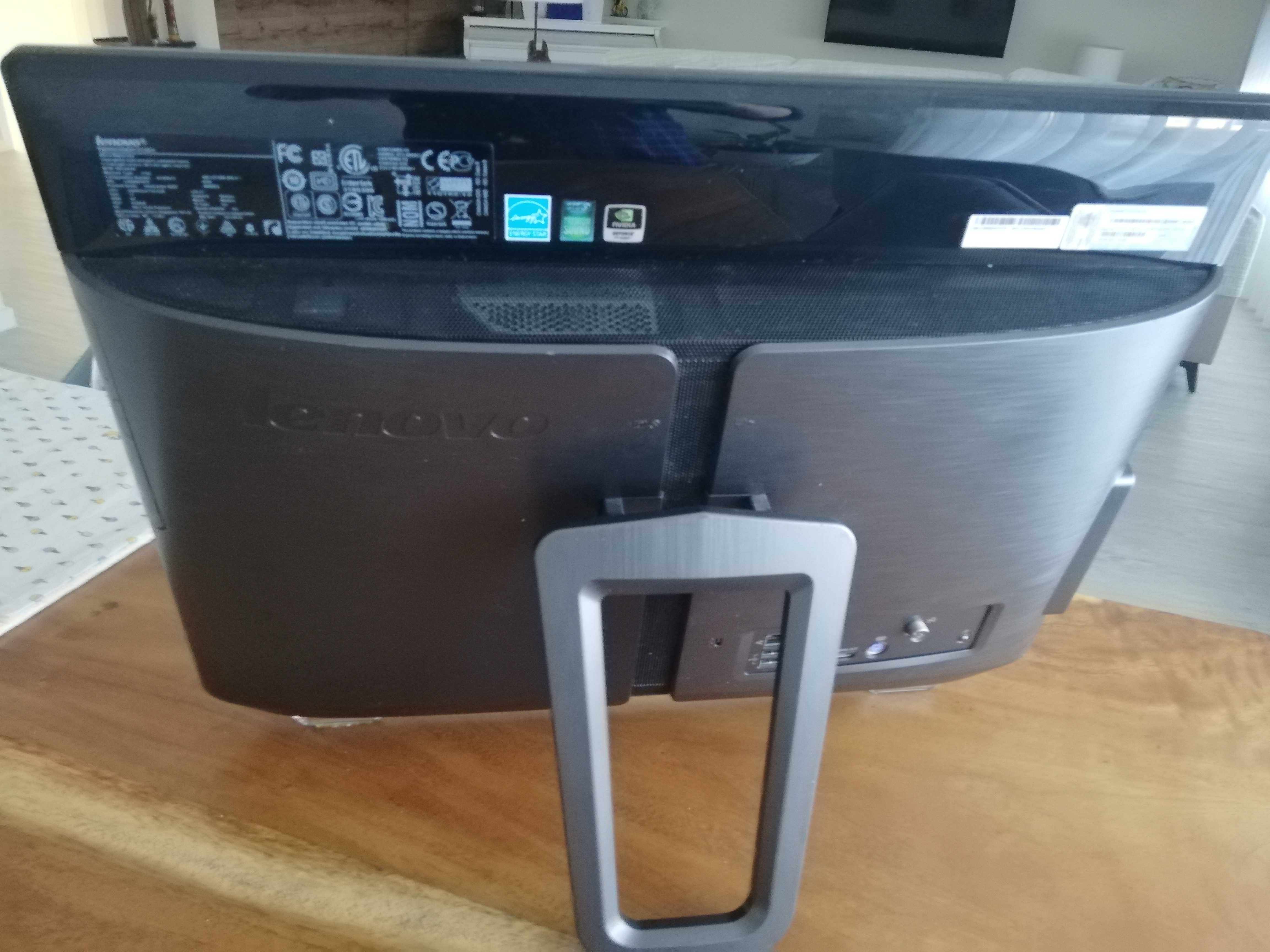 Lenovo Ideacentre B520
