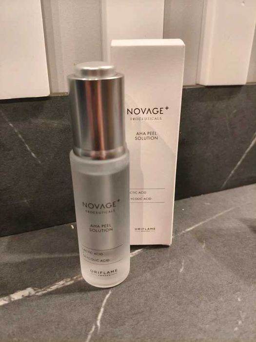 Peeling AHA Novage+ ProCeuticals