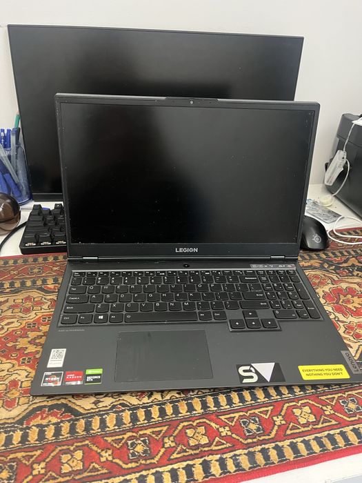 laptop gamingowy lenovo legion 5 r5 4600h 8gb ramu ddr4 gtx 1650 ti