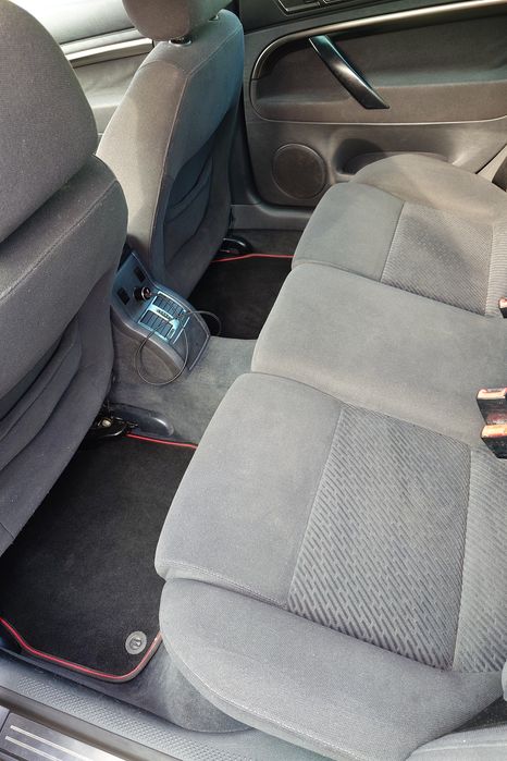 Sprzedam Skodę Superb 1