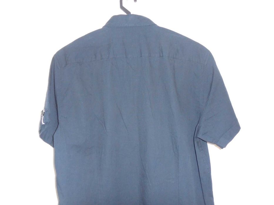 camisa de homem cor azul marinho