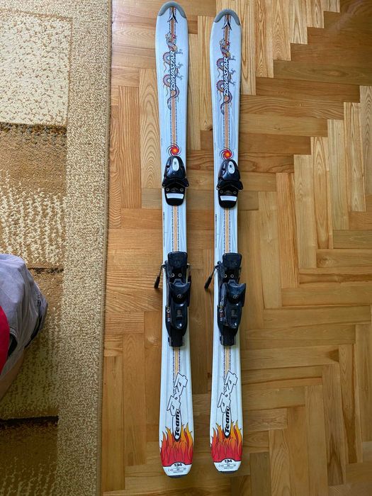 narty zjazdowe carvingowe młodzieżowe 134cm