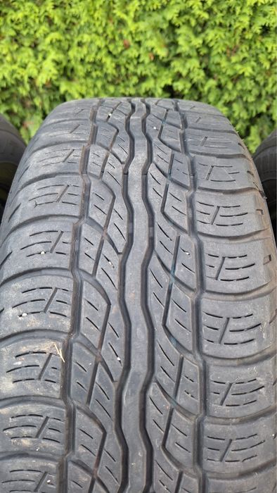 Opony Bridgestone Dueler H/T 235/60/16