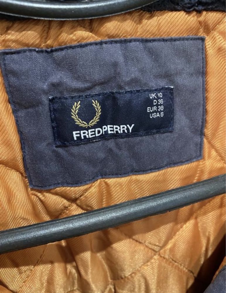 Зимняя женская парка fred perry