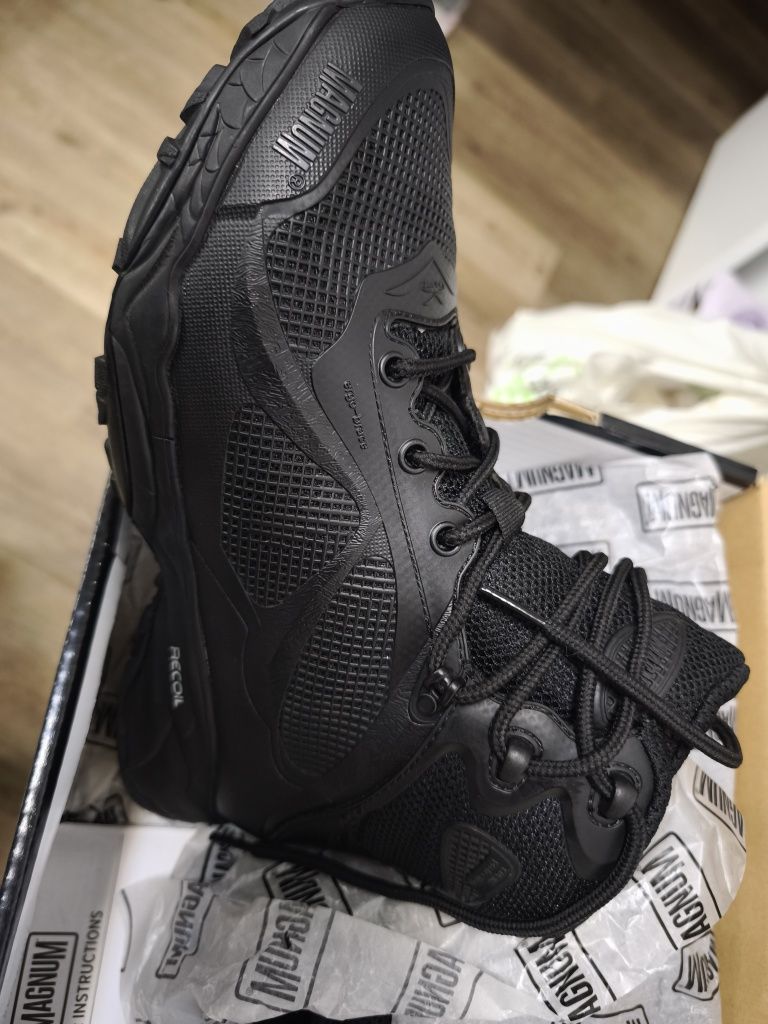 Botas Magnum  Assault Tactical 5