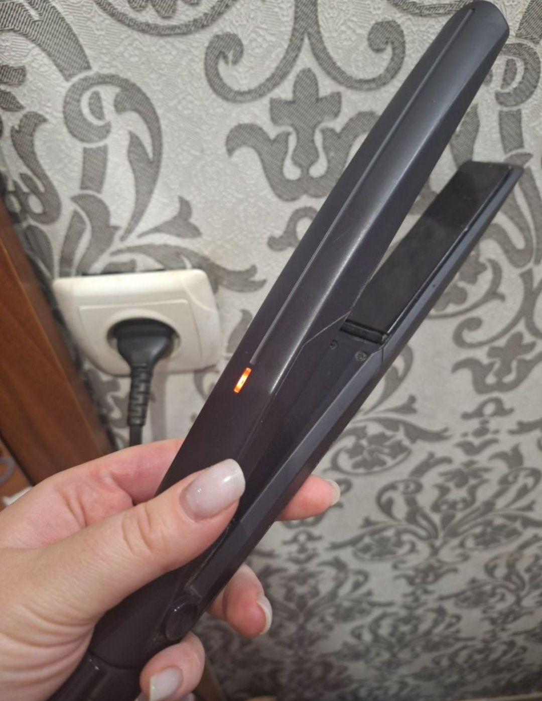 Випрямляч виравниватель утюжок плойка babyliss