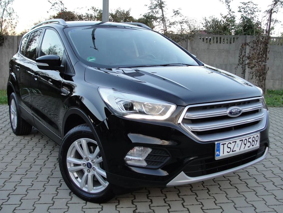 Ford Kuga Czarna KUGA 1.5 TURBO z Niemiec 150KM navi*el.klapa* I-ręka