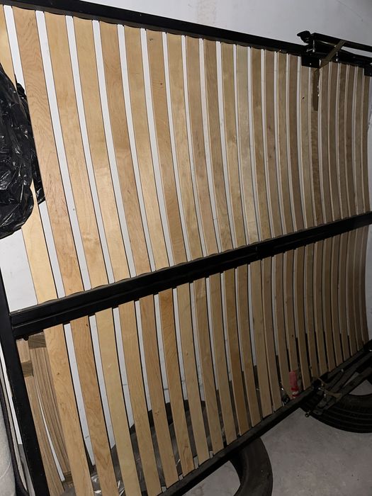 Stelaz metalowy do łózka 160x200 cm