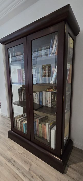 Mobiliario madeira massica