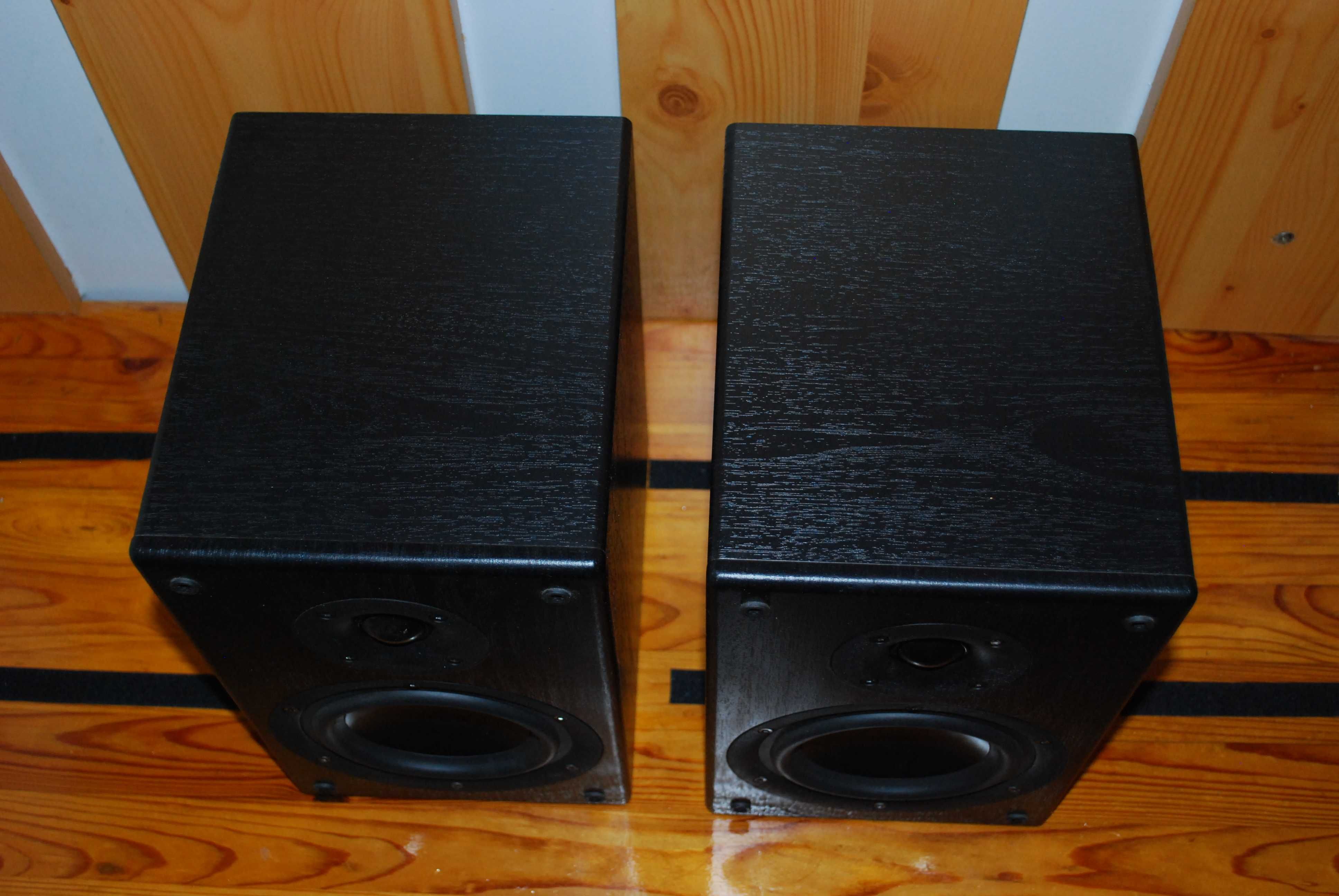 Sprzedam kolumny podstawkowe DENON SC-F107