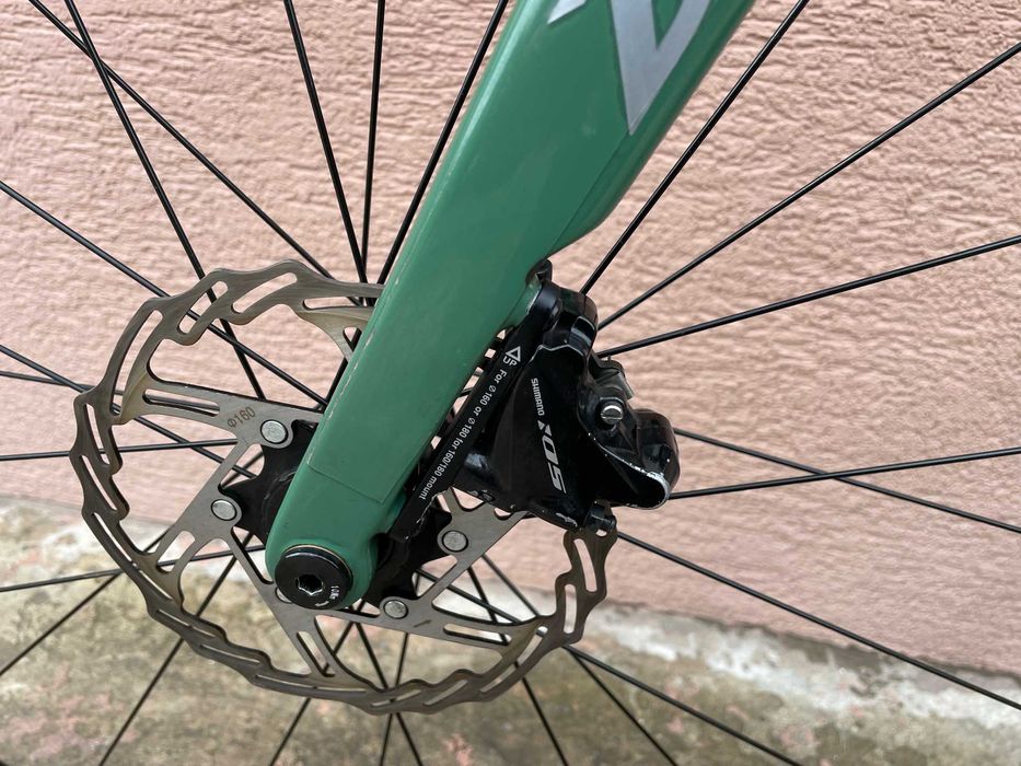 Rower szosowy full carbon, Boost R096-D disc, Shimano 105