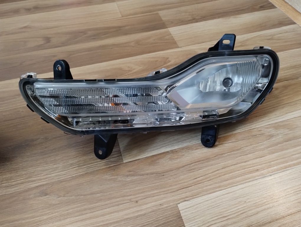 Lampy halogenowe Ford Kuga mk2
