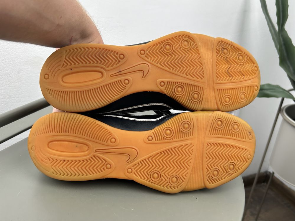 Оригінал! Футзалки Nike Tiempo 41 розмір 03428