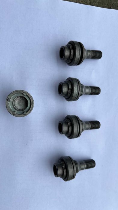 Oryginalne śruby do kół specjalne +nasadka do Peugeot, Citroen itp,