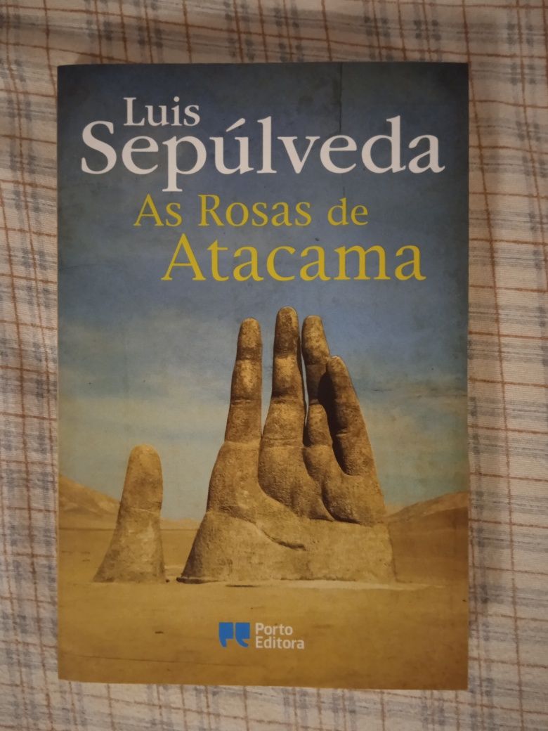 As Rosas de Atacama, Luis Sepúlveda