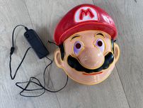 Maska  LED Super Mario Bros Świecąca na baterie