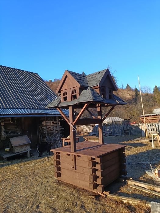 Продам нову дерев'яну криницю