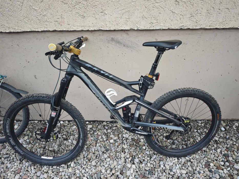Cannondale Downhill гірський велосипед