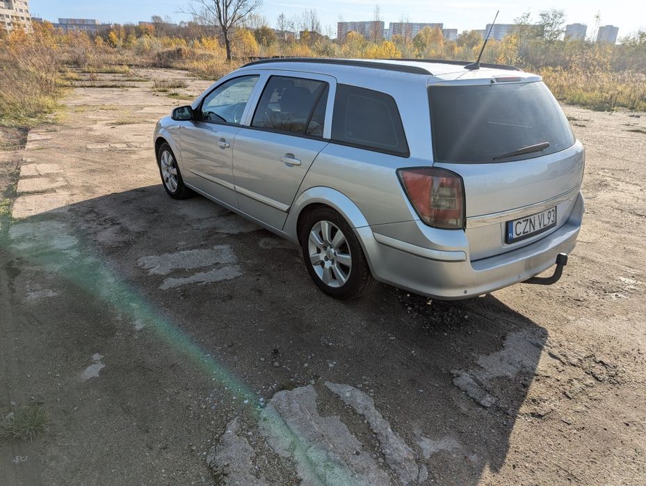 Opel Astra H 1.9 CDTI 150km Cosmo