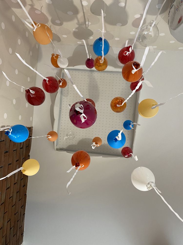 Dekoracja szklane balony pokój dziecięcy