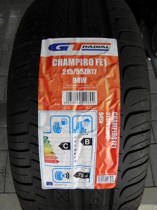 Opona 215/55R17 215/55ZR17 94W GT Radial Champiro FE1 Nowa 1 szt.