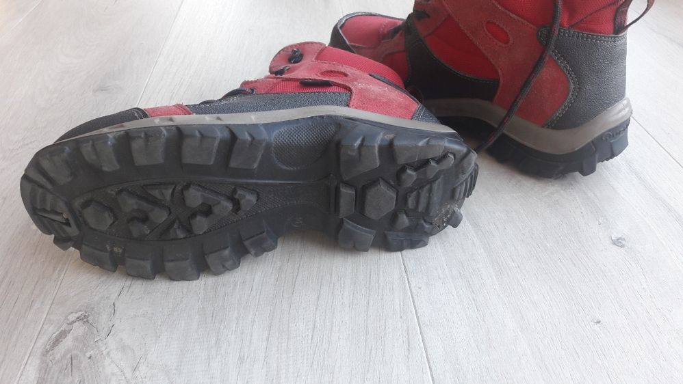 Buty Quechua rozmiar 34 wkładka 22 cm