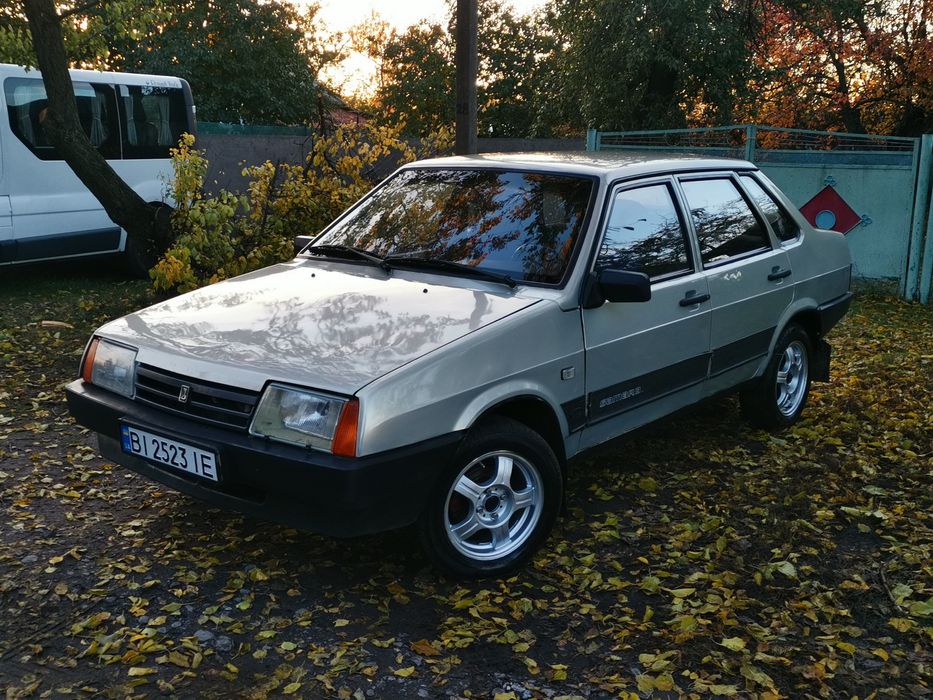 Продам ваз  2199і